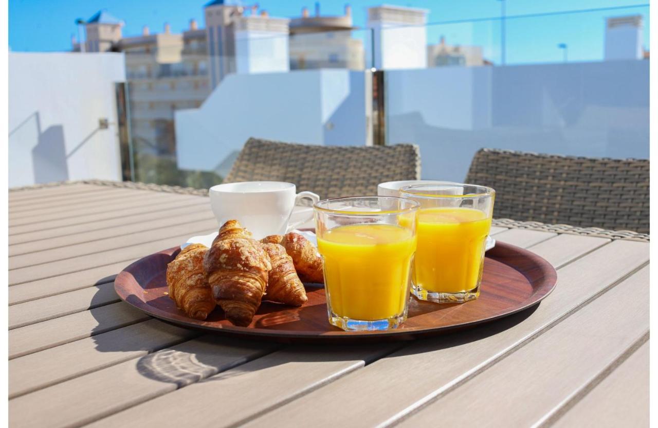 Appartement MyFlats Luxury Beach Avenue à Arenales del Sol Extérieur photo